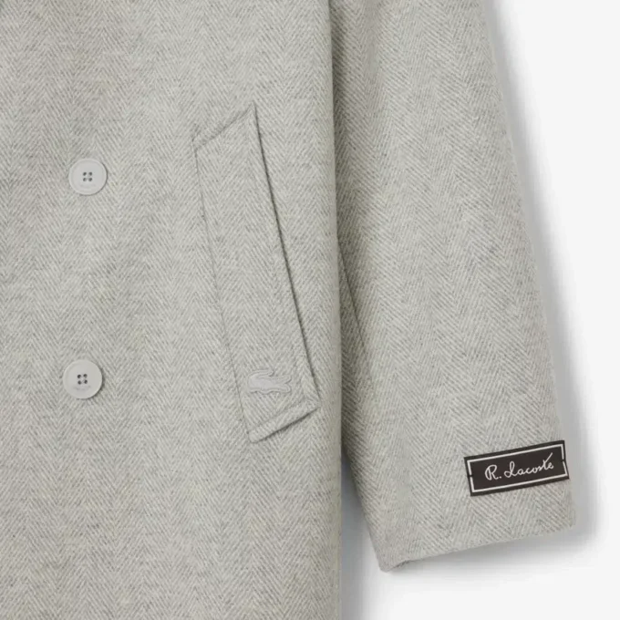 Abrigo de lana con diseño en V y doble botonadura para hombre