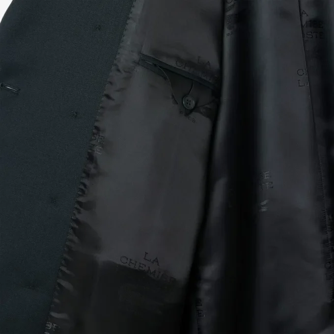 Blazer de lana ligera de doble botonadura de la colección Runway