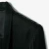Blazer de satén con cuello chal de la pasarela