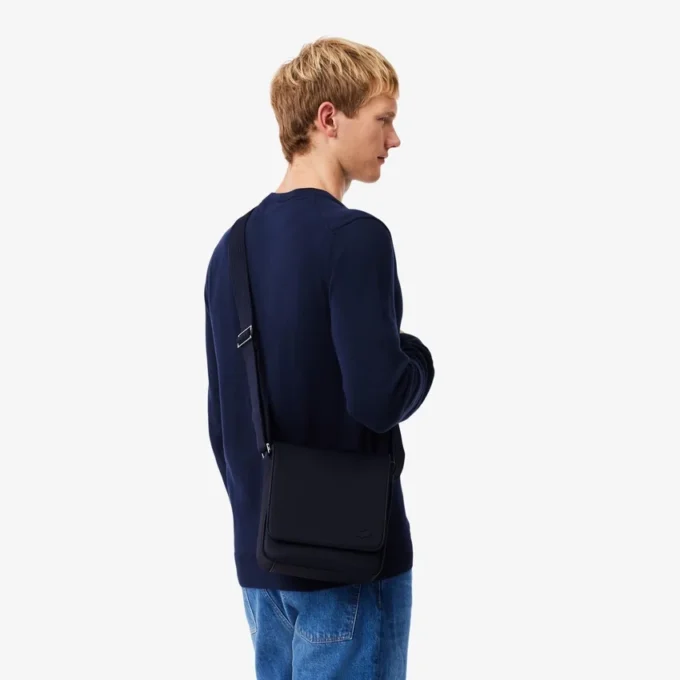 Bolso de hombro clásico con solapa