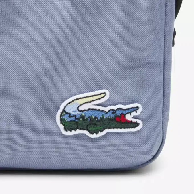 Bolso tipo cartera con estampado de cocodrilo horizontal