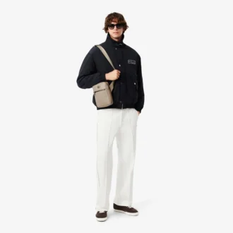 Bolso tipo cartera con monograma