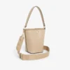 Bolso tipo cubo de piel Tennis Bliss pequeño