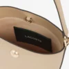 Bolso tipo cubo de piel Tennis Bliss pequeño