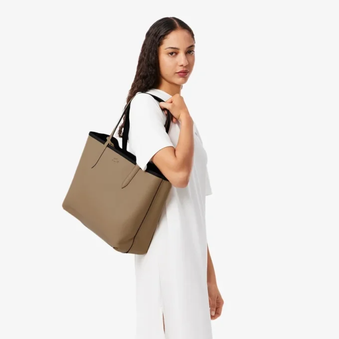 Bolso tote reversible y bolsa Anna