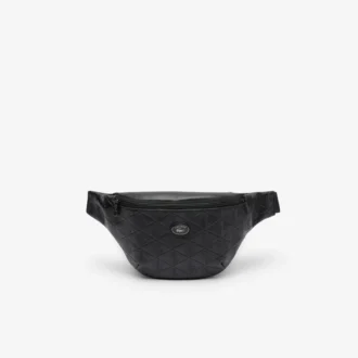Bolsos de cuero con monograma en relieve