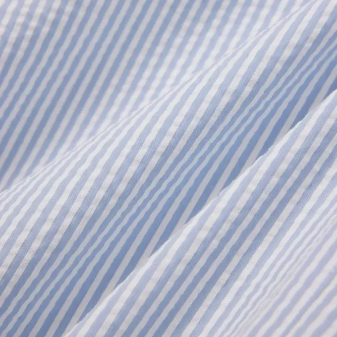 Bóxer de hombre de largo medio con rayas y textura