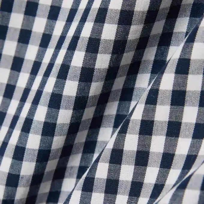Camisa a cuadros de manga corta y corte regular