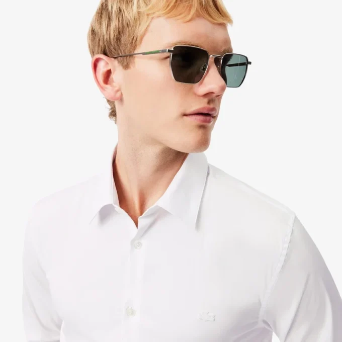 Camisa de hombre ajustada elástica con botones