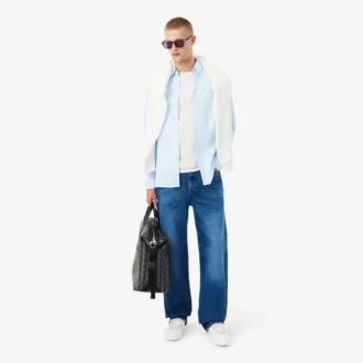 Camisa de hombre de corte entallado, a rayas y elástica, con botones