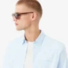 Camisa de hombre de corte entallado, a rayas y elástica, con botones