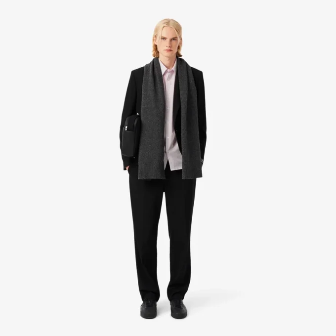 Camisa de hombre de corte regular a rayas con botones