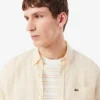 Camisa de lino a rayas de corte regular para hombre