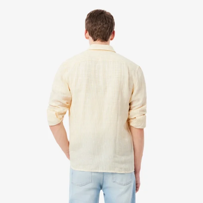Camisa de lino a rayas de corte regular para hombre