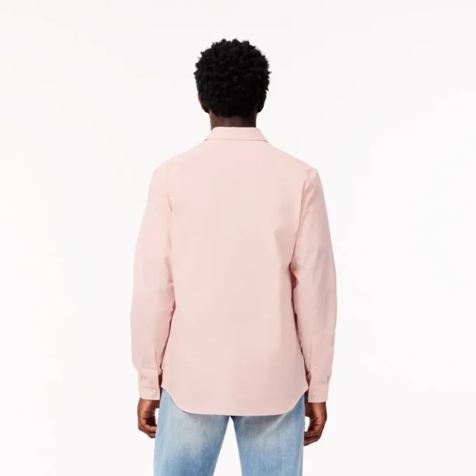 Camisa de popelín elástico de corte entallado para hombre