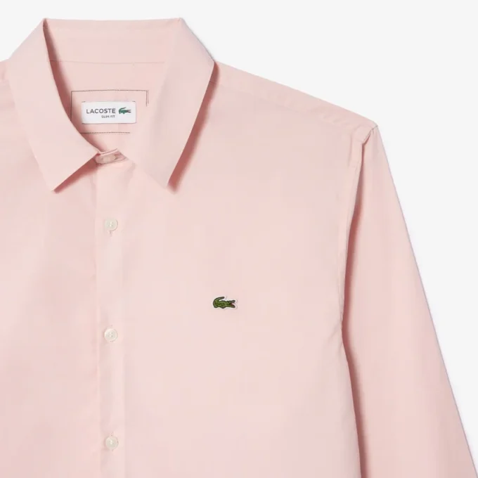 Camisa de popelín elástico de corte entallado para hombre