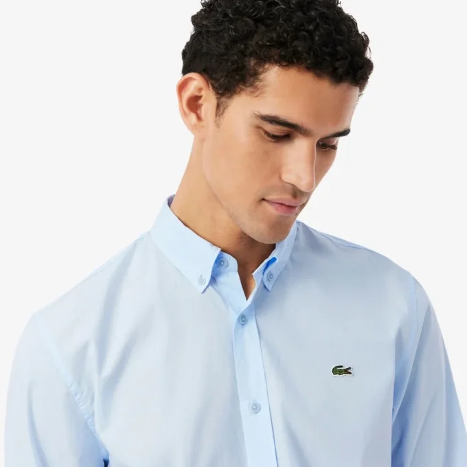 Camisa de popelín elástico de corte regular