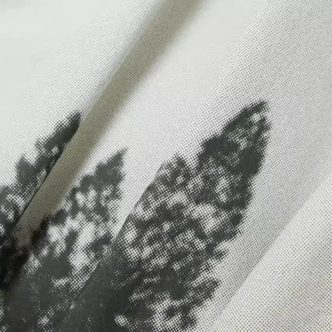 Camisa de sarga de algodón estampada de corte holgado