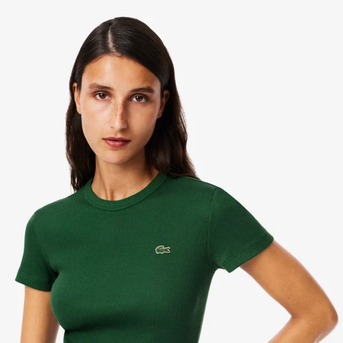 Camiseta de algodón acanalado de corte ajustado para mujer