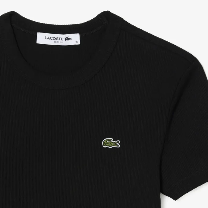Camiseta de algodón acanalado de corte ajustado para mujer