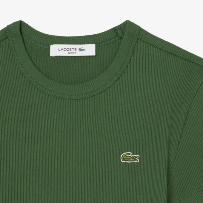 Camiseta de algodón acanalado de corte ajustado para mujer