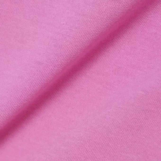 Camiseta de algodón bordada