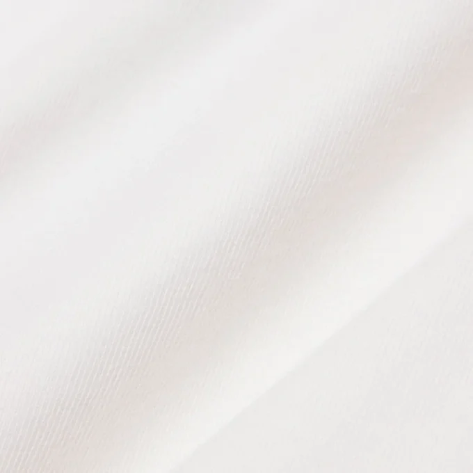 Camiseta de algodón con insignia en contraste