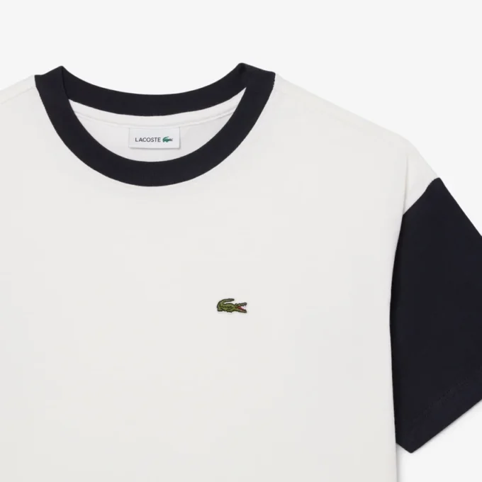 Camiseta de algodón con ribetes en contraste