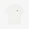 Camiseta de corte clásico con detalle de insignia grande