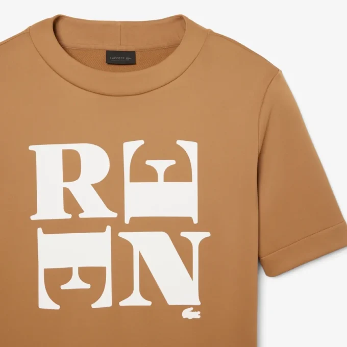 Camiseta gráfica de satén Runway