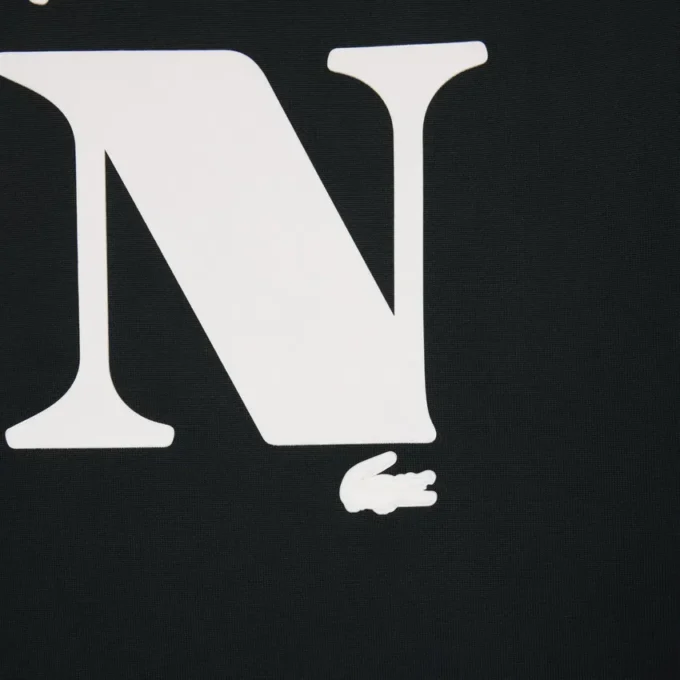 Camiseta gráfica de satén Runway