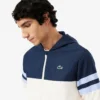 Chaqueta con capucha repelente al agua de Tenis para hombre