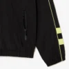 Chaqueta con cremallera resistente al agua y detalles en contraste para hombre