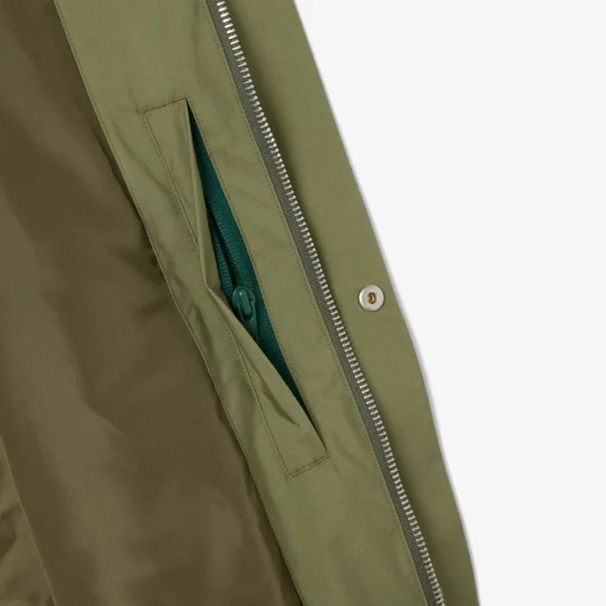 Chaqueta cortavientos repelente al agua de longitud media