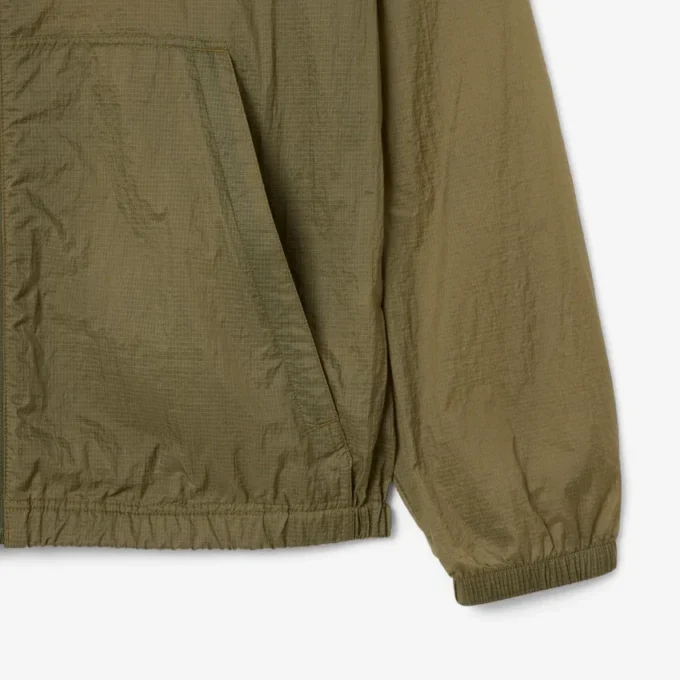 Chaqueta de nylon repelente al agua para hombre