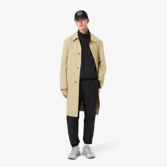 Chaqueta deportiva con capucha repelente al agua para hombre