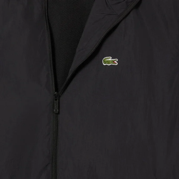 Chaqueta deportiva con capucha repelente al agua para hombre