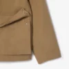 Chaqueta ligera repelente al agua para hombre
