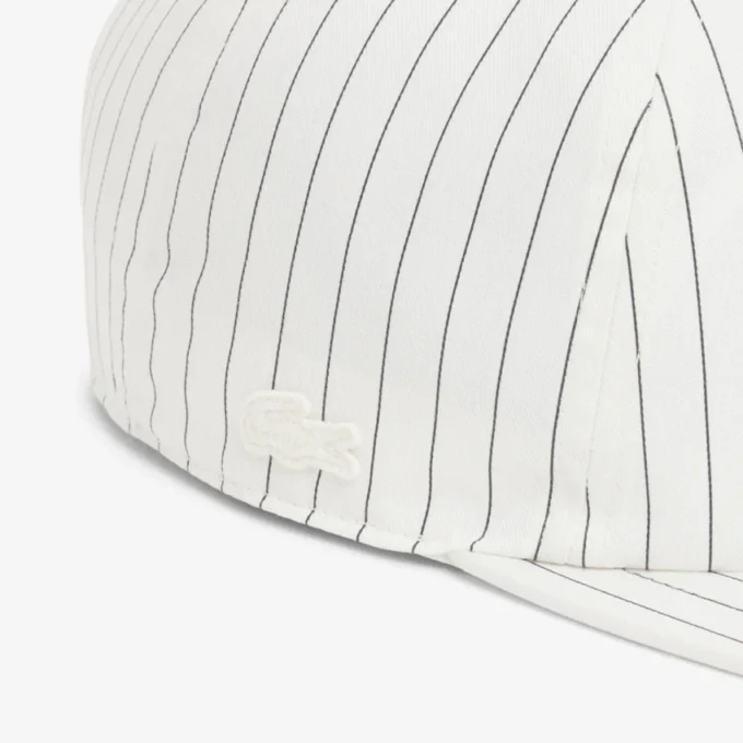 Gorra de sarga de algodón bordada a rayas