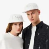 Gorra de sarga de algodón bordada a rayas