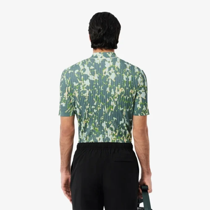 Jersey de manga corta con cuello polo y estampado gráfico para hombre