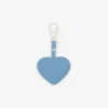 Llavero con charms en forma de corazón