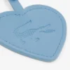 Llavero con charms en forma de corazón