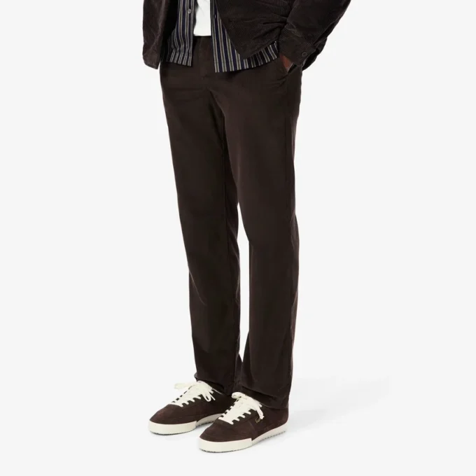 Pantalones chinos de pana de corte regular para hombre