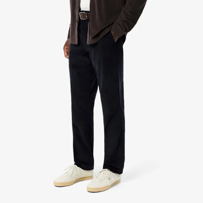 Pantalones chinos de pana de corte regular para hombre