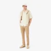 Pantalones chinos de sarga elástica de corte ajustado
