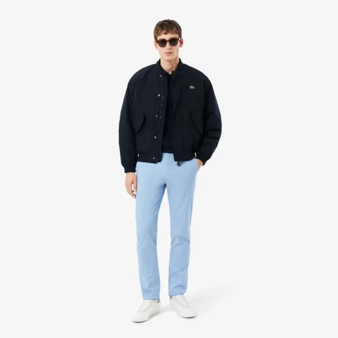 Pantalones chinos de sarga elástica de corte ajustado