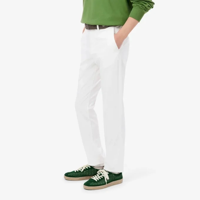Pantalones chinos de sarga elástica de corte ajustado