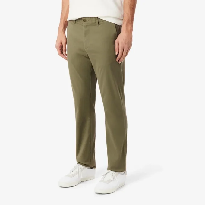 Pantalones chinos de sarga elástica de corte ajustado