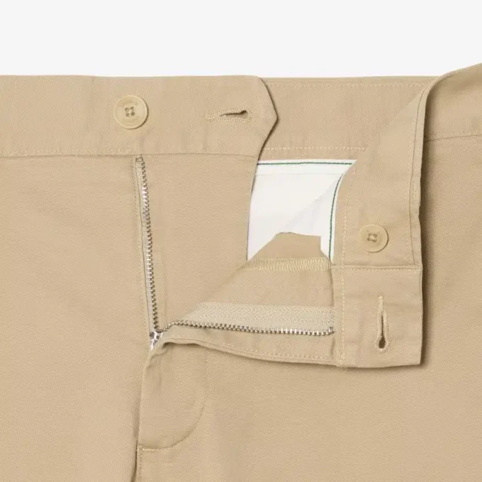Pantalones chinos de sarga elástica de corte ajustado